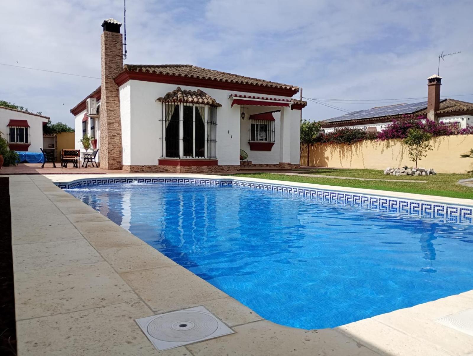 Chalet Pura Vida Chiclana de la Frontera Ngoại thất bức ảnh